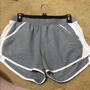 Light gray under armor shorts
